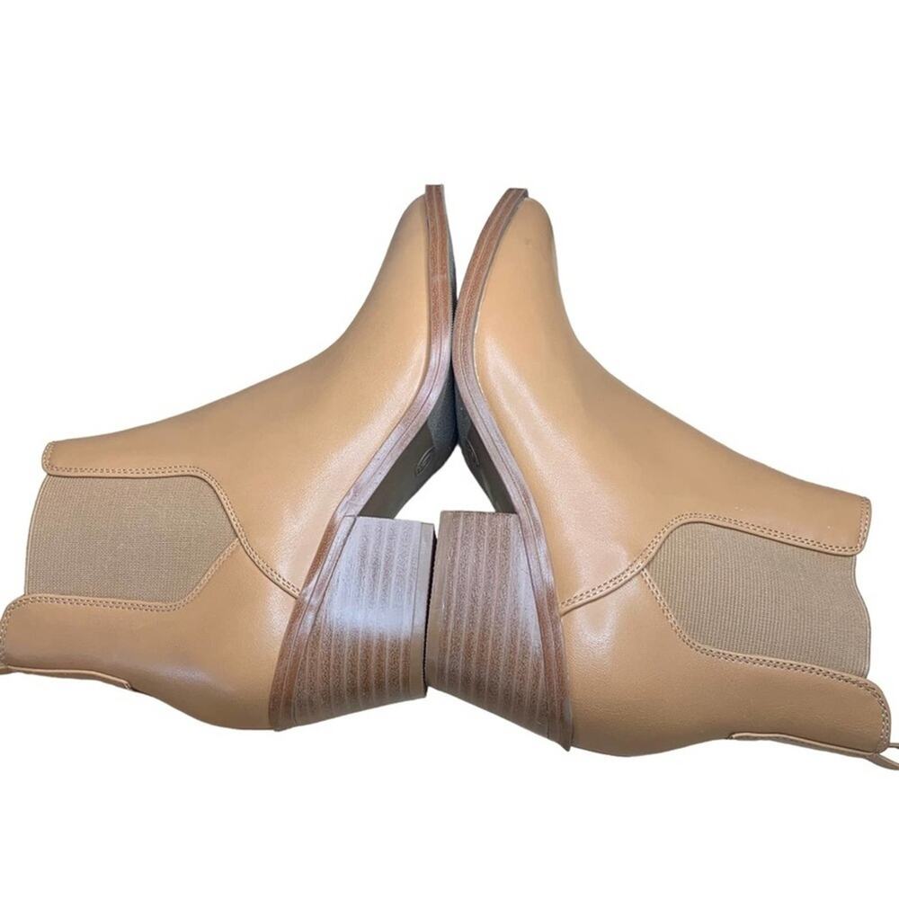 UNIVERSAL threads tan ankle boots size 6 pointed toe cowboy heel‎ side gussets - Picture 7 of 9